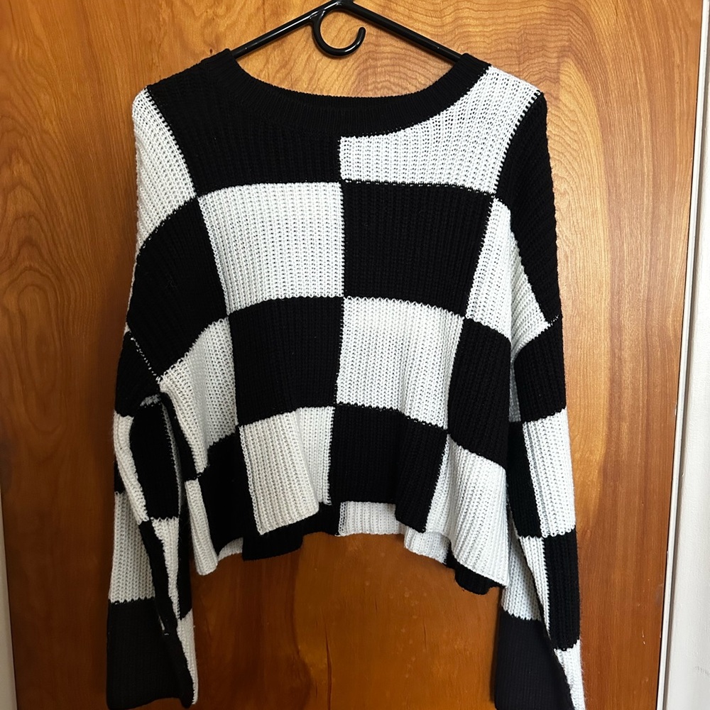 Black and White Checkered Women's Sweater